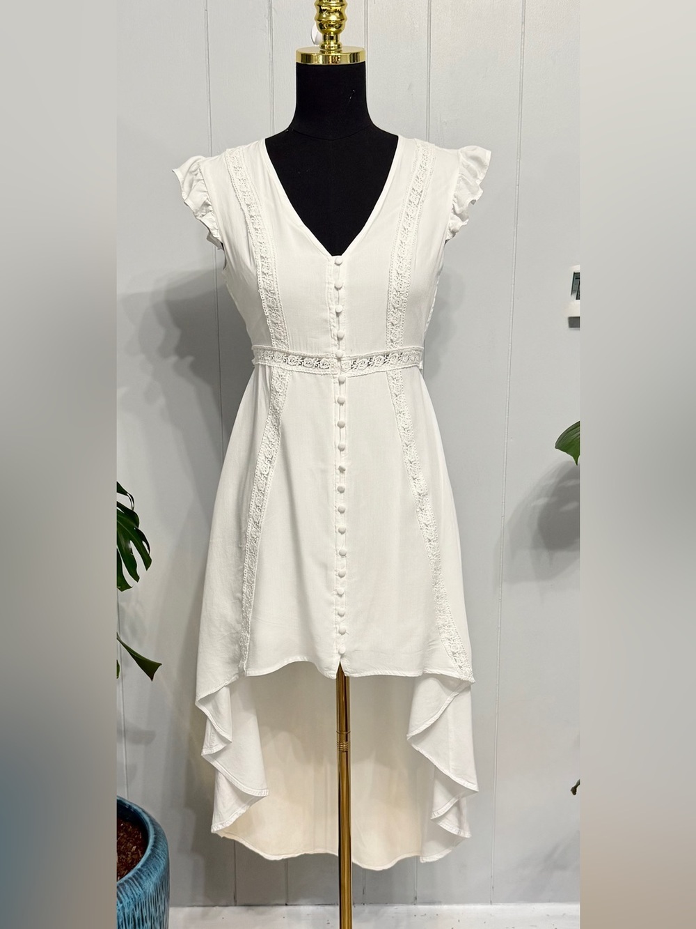 Charlotte Russe White V-Neck High-Low Dress with Lace Trim and button closure